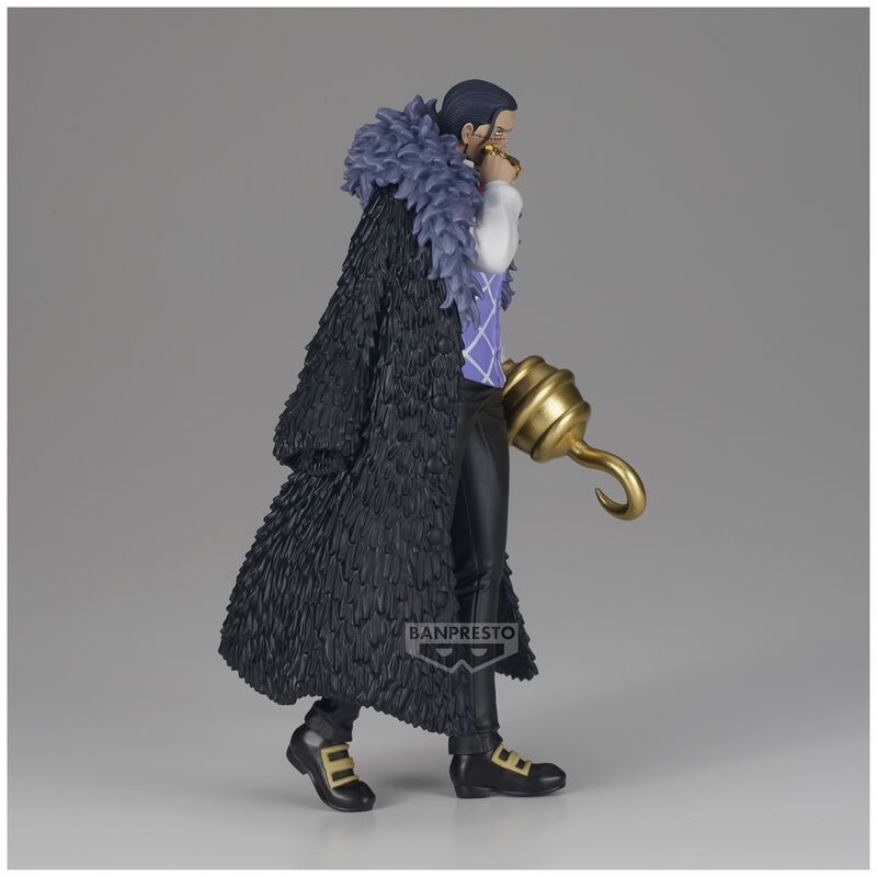 One piece Crocodile 17cm figure - gamesandtoys